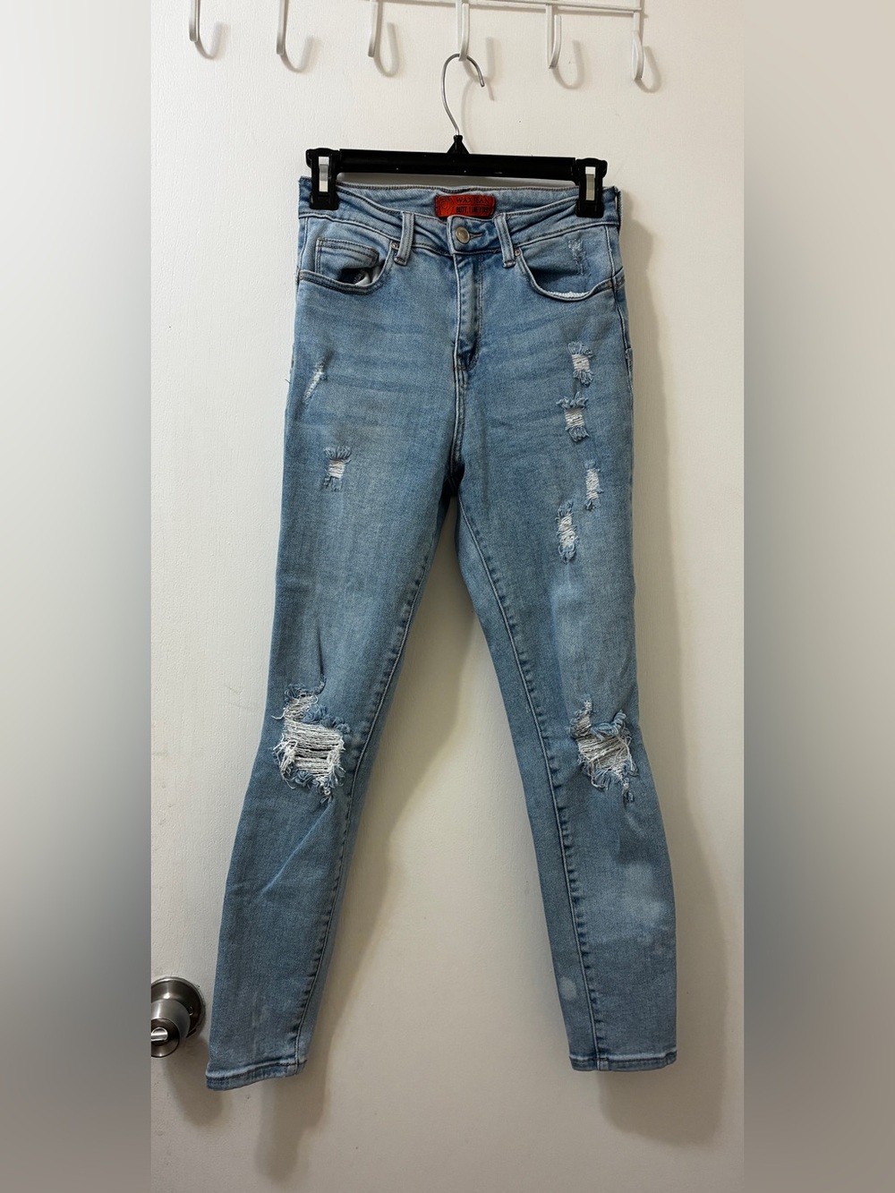Wax Jean Butt I Love You Size 5/27
Distressed Skinny Blue Denim Jeans Juniors